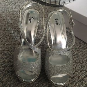 Fioni Glitter Heels